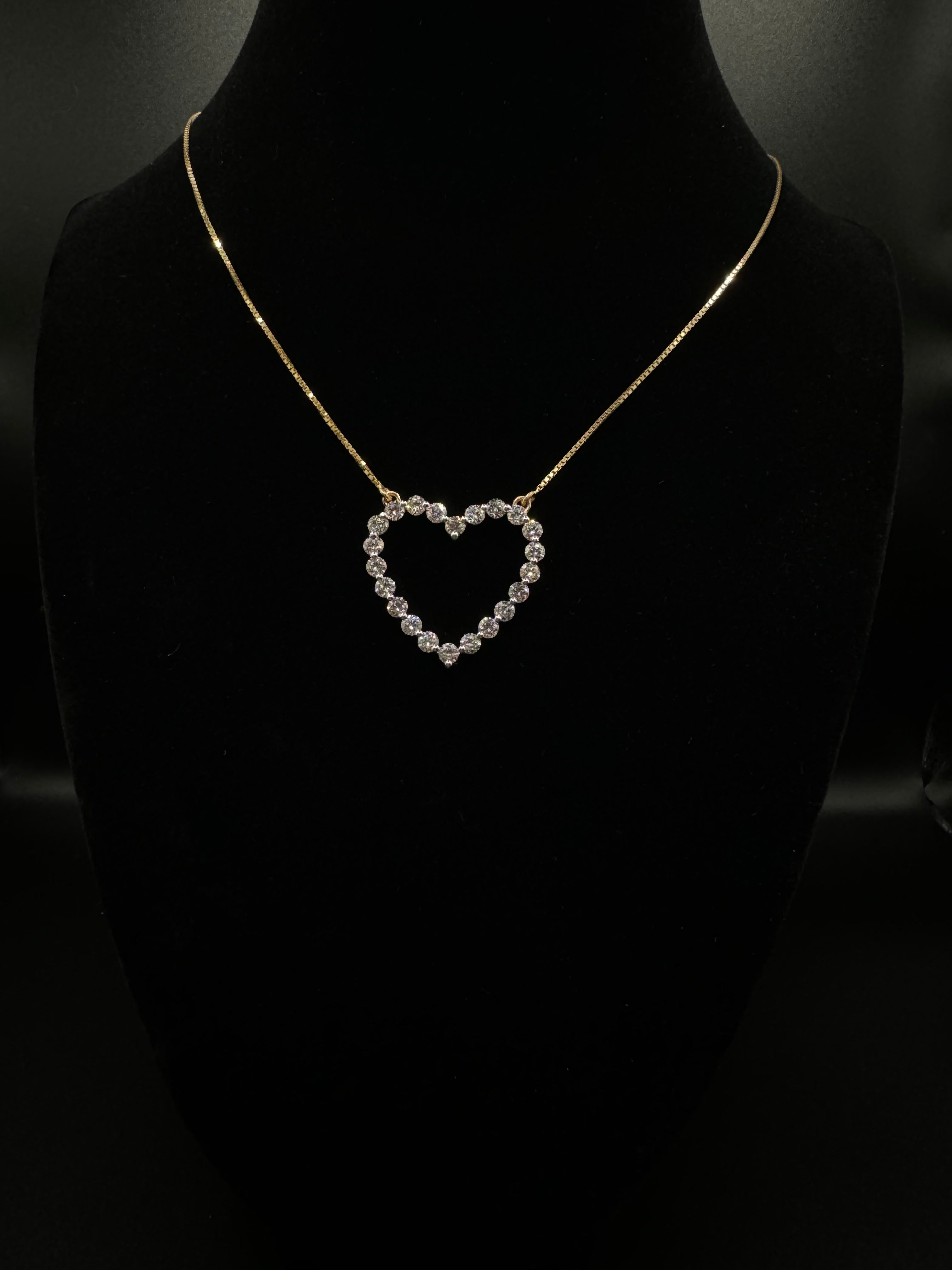 PureHeart Pendant (mommy)