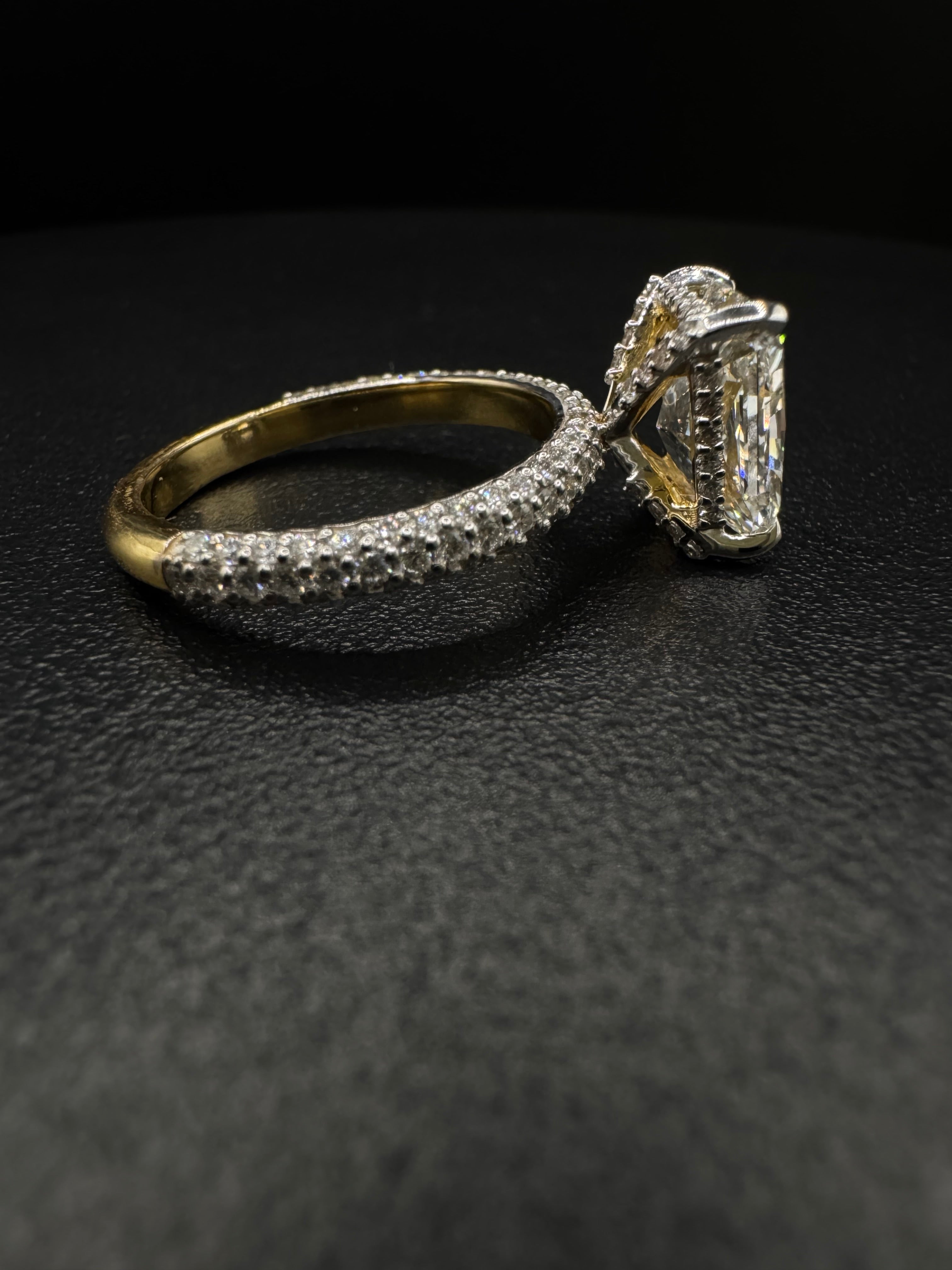 3.95 Radiant engagement ring set