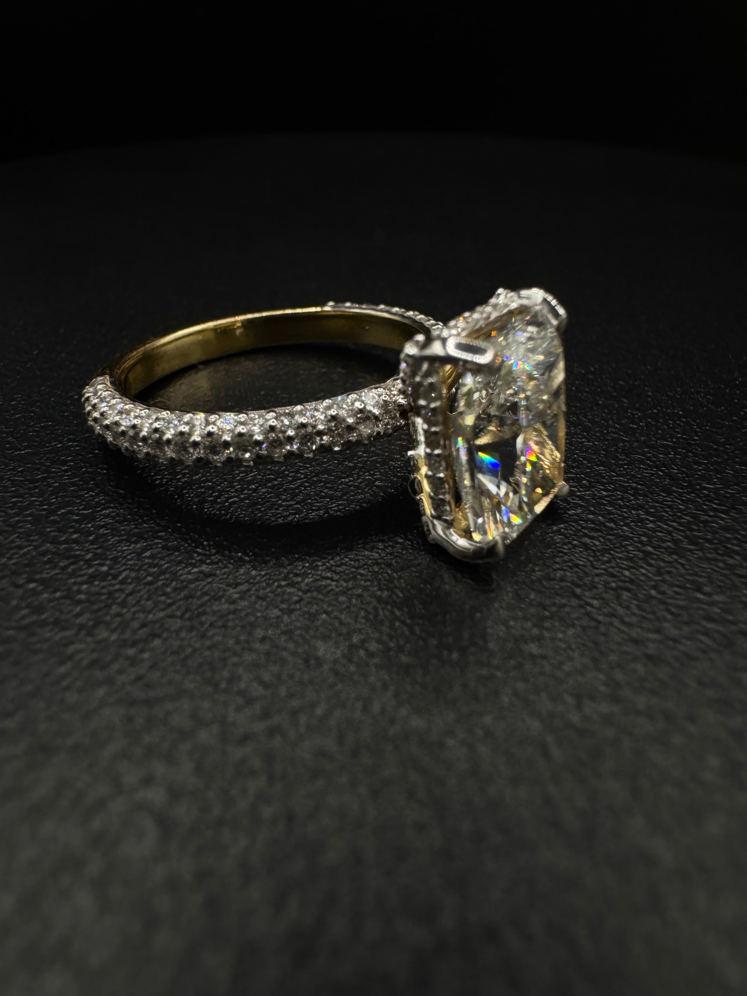 3.95 Radiant engagement ring set