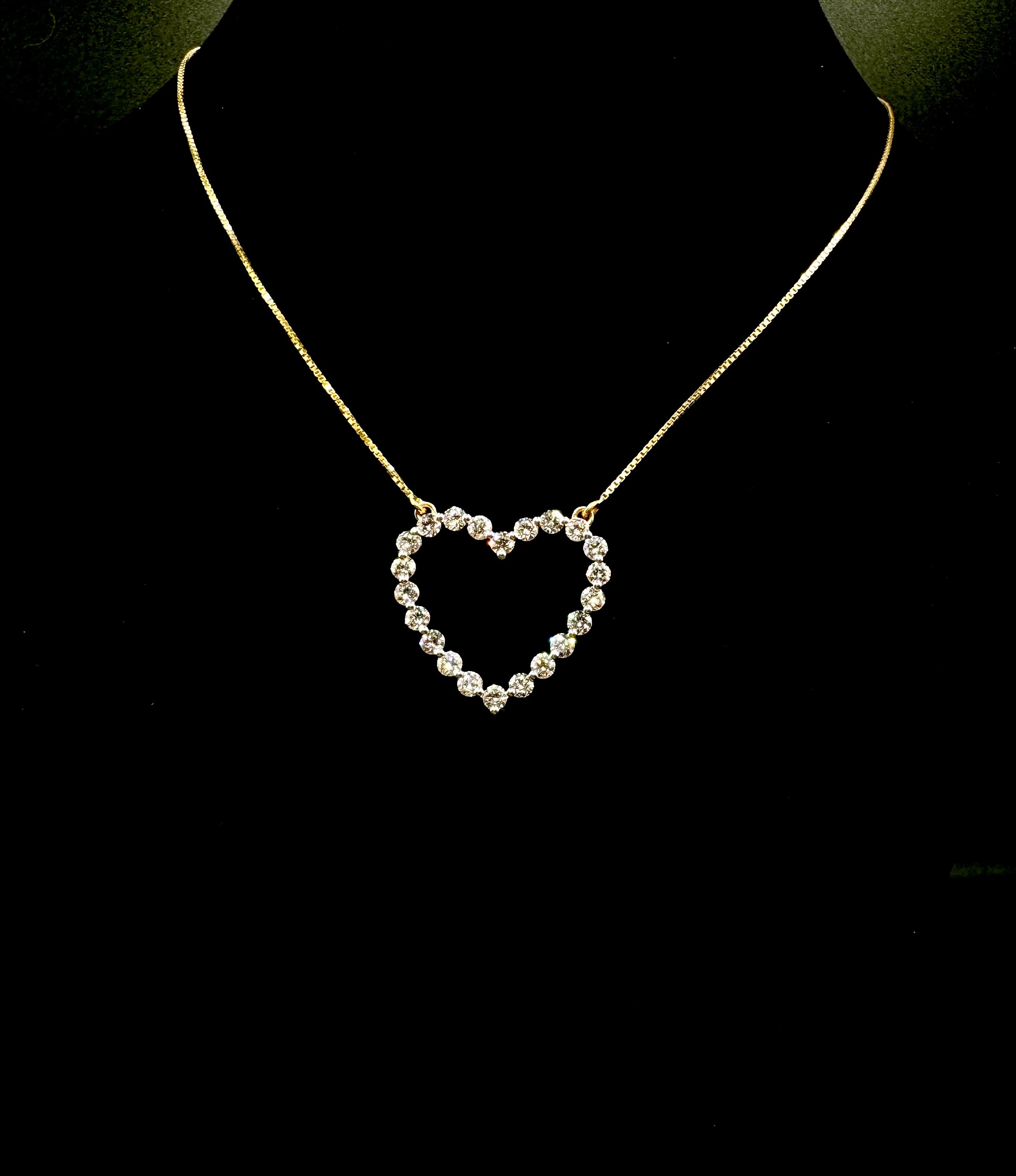 PureHeart Pendant (mommy)