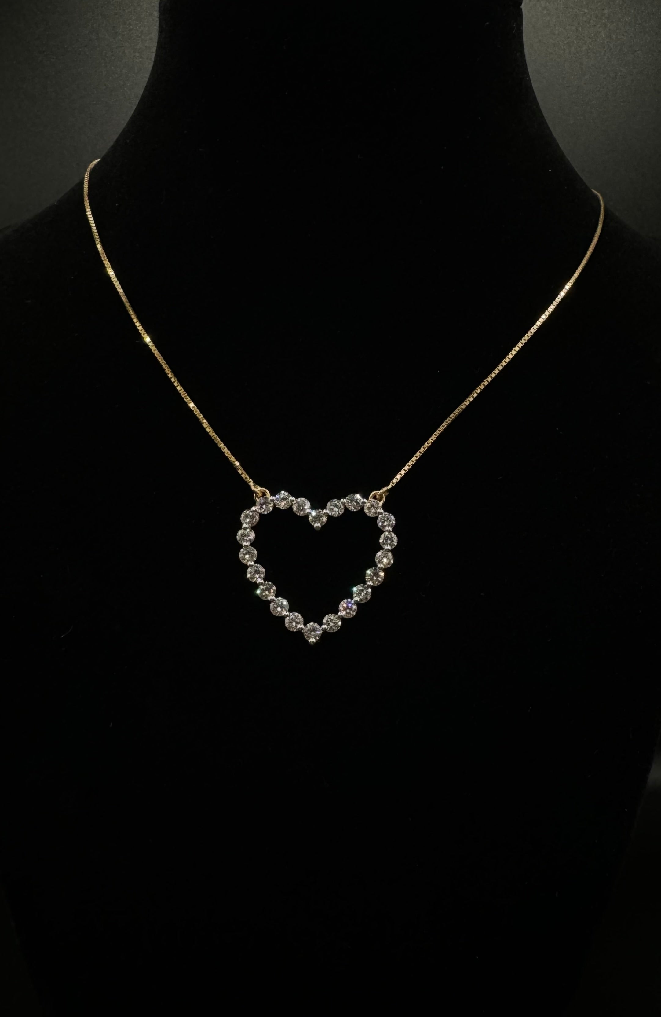 PureHeart Pendant (mommy)