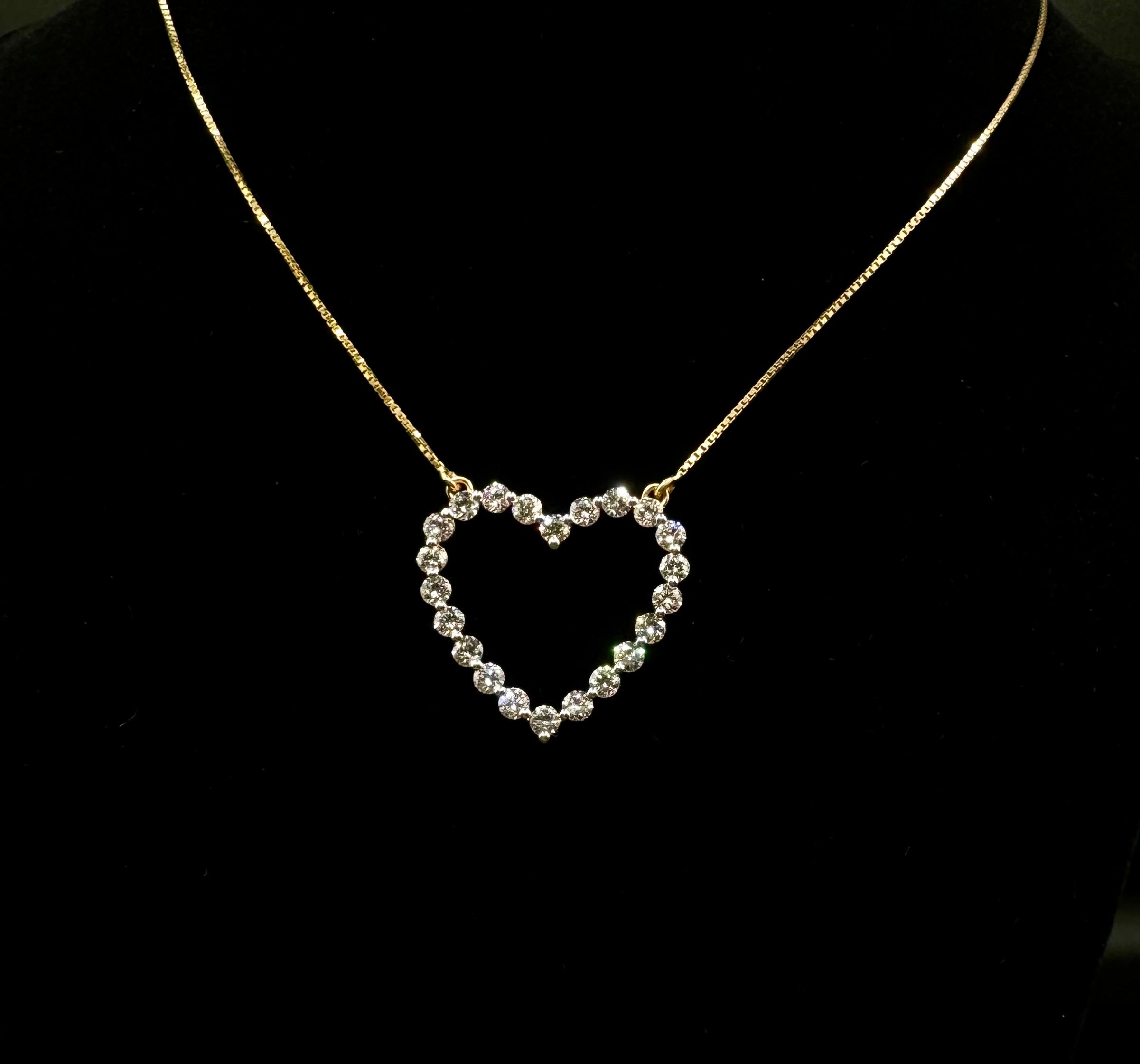 PureHeart Pendant (mommy)